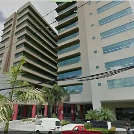 Suite 211 基多 外观 照片